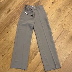 Aritzia Limitless pant